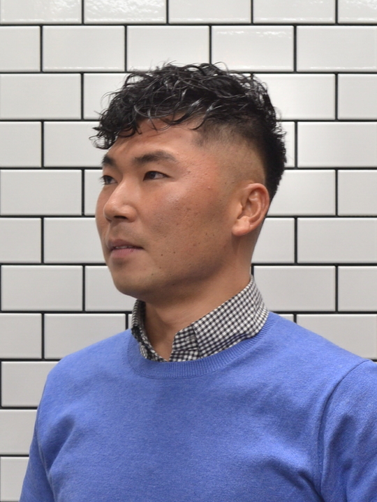メンズヘアスタイルカタログ 羽曳野でメンズ理容室ならアカリワークスバーバーショップ